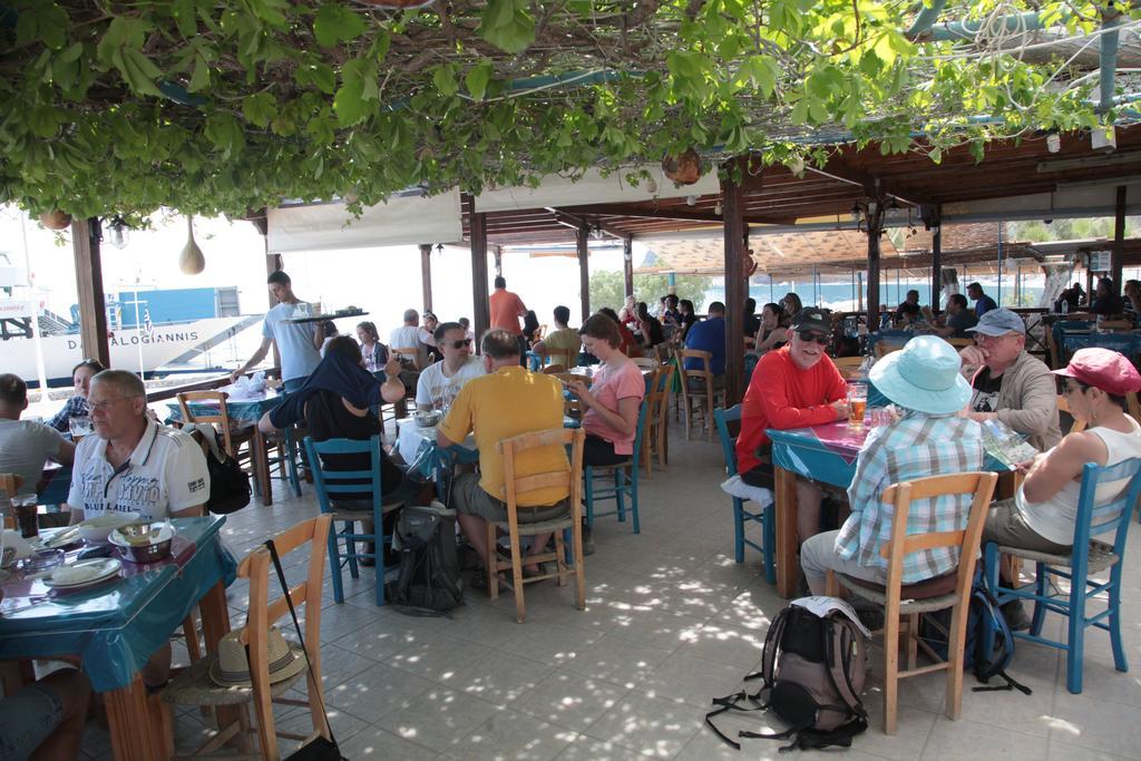 Paralia Guest House Agia Roumeli Buitenkant foto