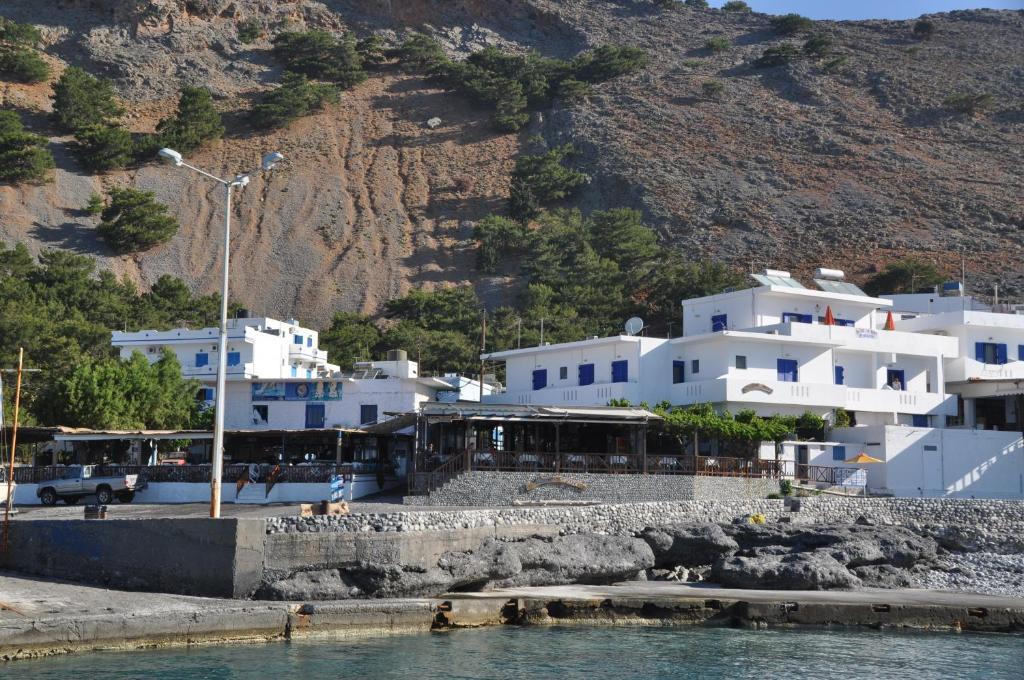 Paralia Guest House Agia Roumeli Buitenkant foto