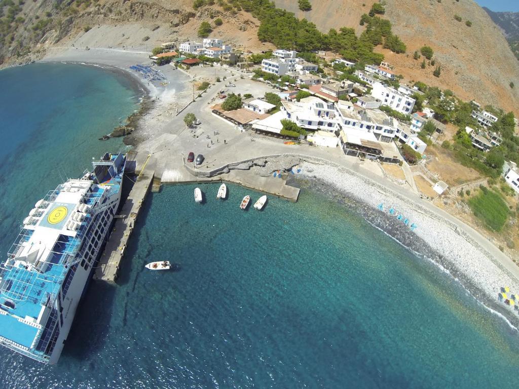 Paralia Guest House Agia Roumeli Buitenkant foto