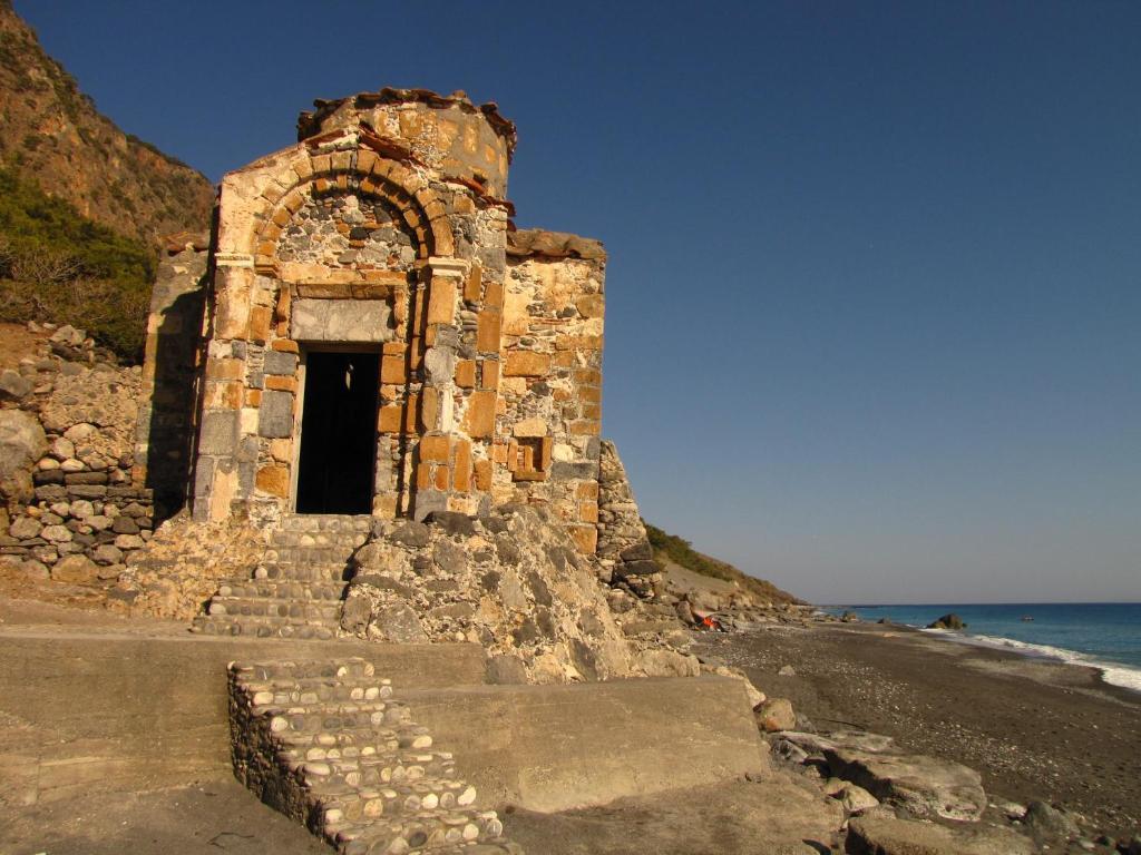 Paralia Guest House Agia Roumeli Buitenkant foto