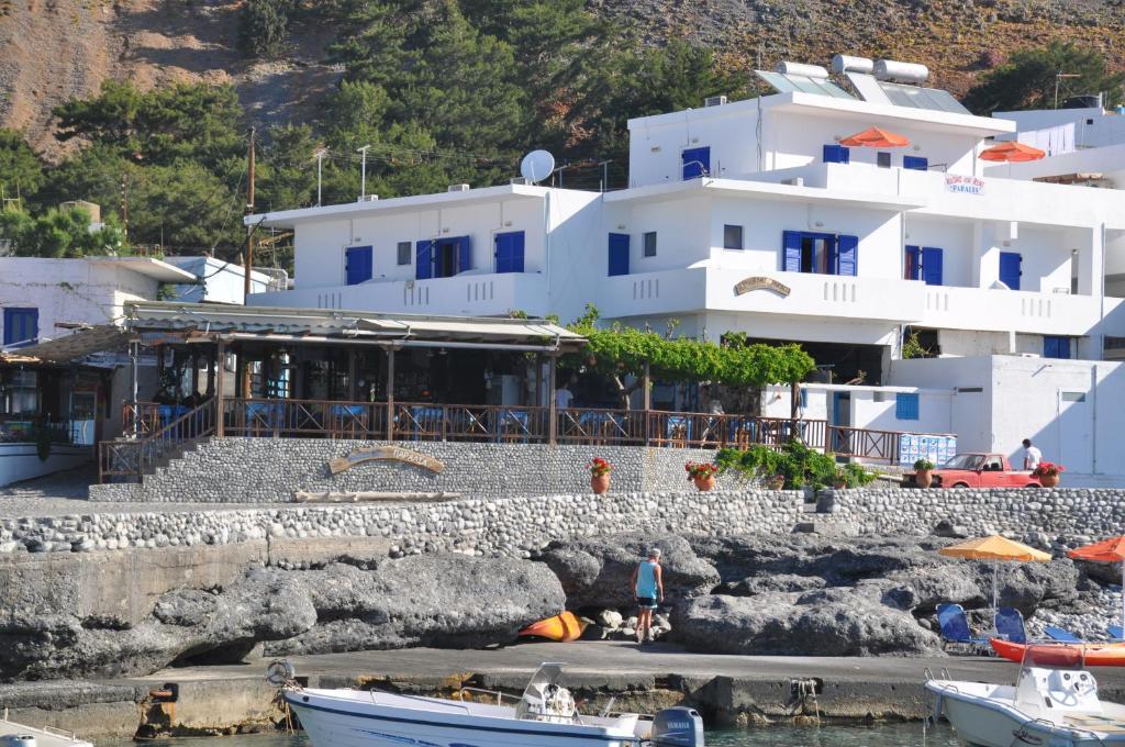 Paralia Guest House Agia Roumeli Buitenkant foto