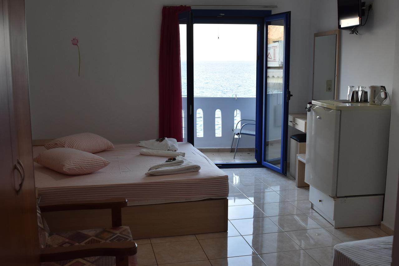 Paralia Guest House Agia Roumeli Buitenkant foto