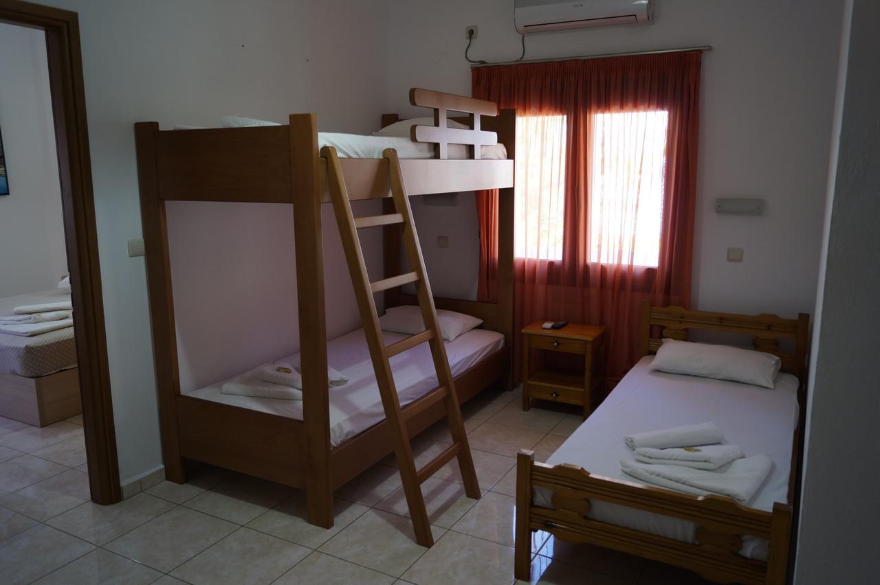 Paralia Guest House Agia Roumeli Buitenkant foto