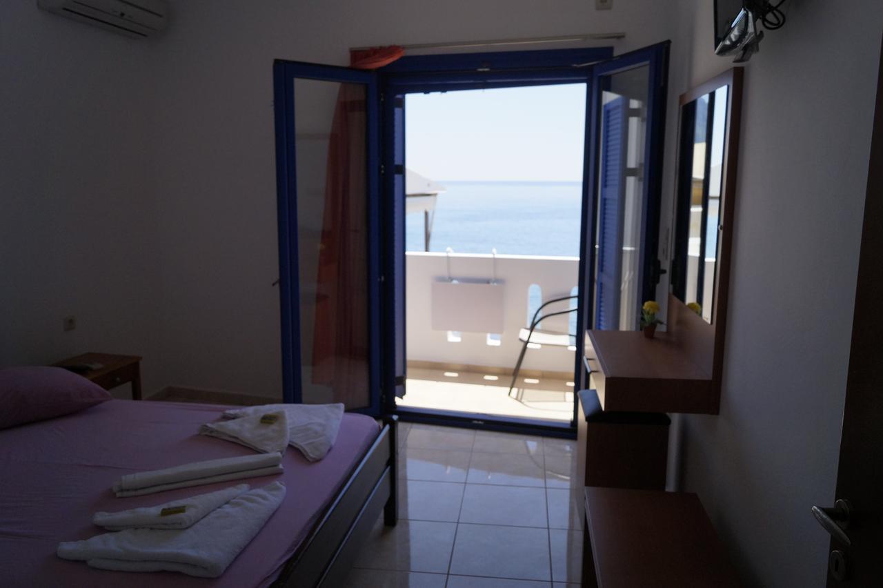 Paralia Guest House Agia Roumeli Buitenkant foto