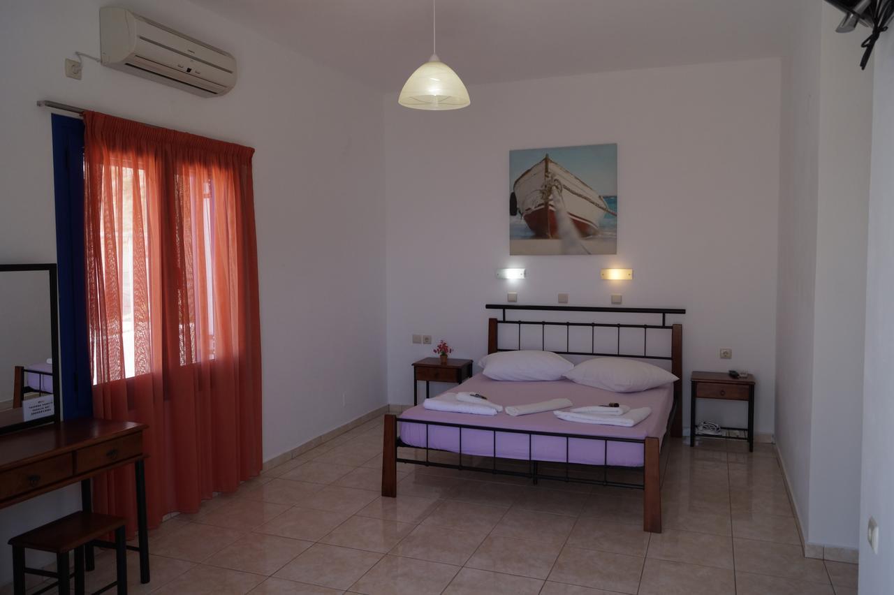 Paralia Guest House Agia Roumeli Buitenkant foto