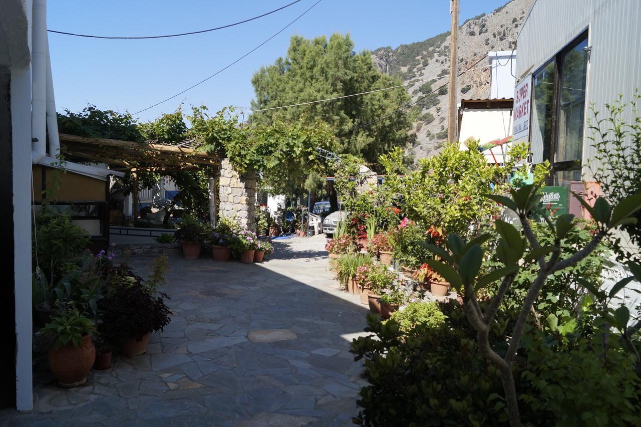 Paralia Guest House Agia Roumeli Buitenkant foto